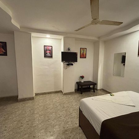 Rockdale Hotel & Resort Mira-Bhayandar Exterior photo