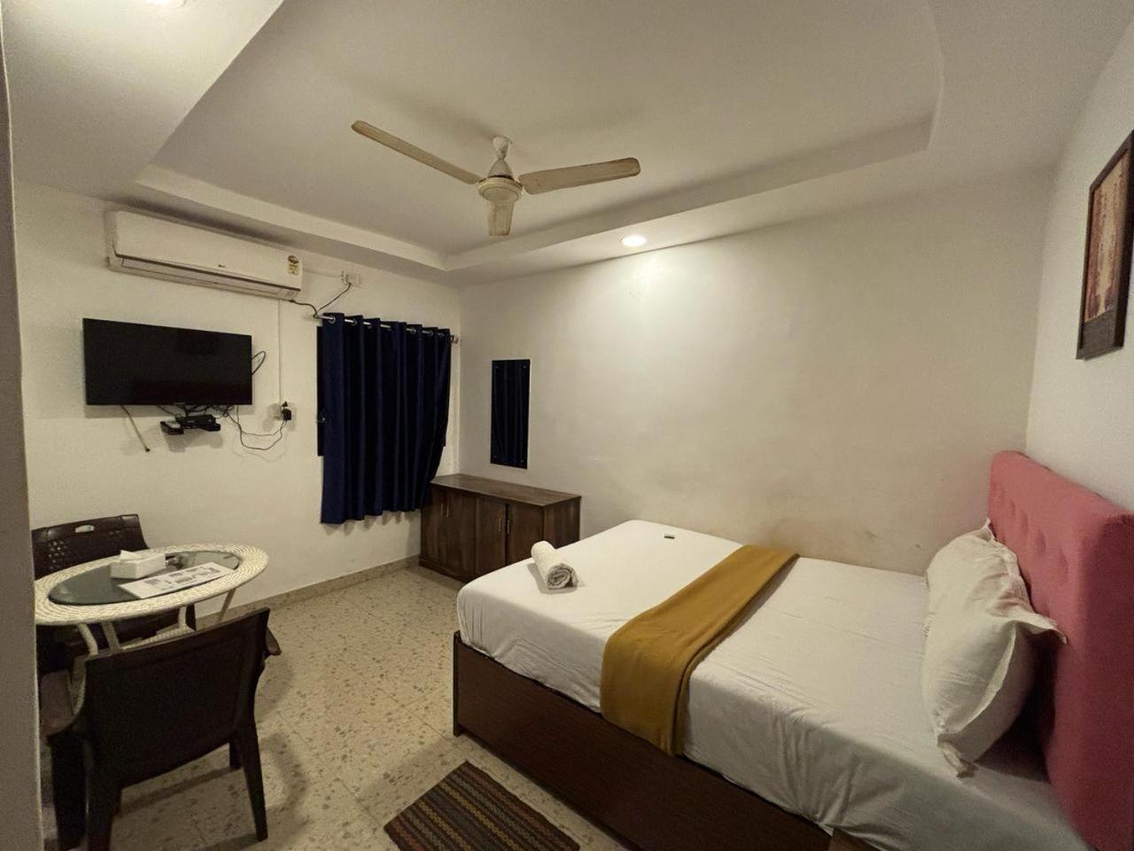 Rockdale Hotel & Resort Mira-Bhayandar Exterior photo