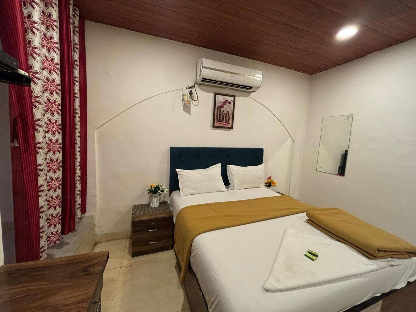Rockdale Hotel & Resort Mira-Bhayandar Exterior photo